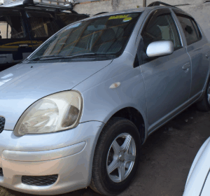 Toyota Vitz 2004